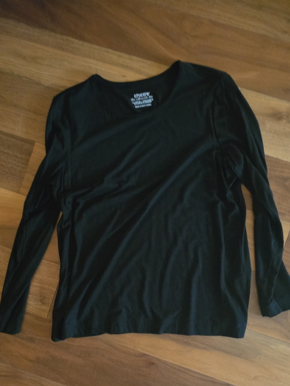 Chico's Black Long Sleeve Tee